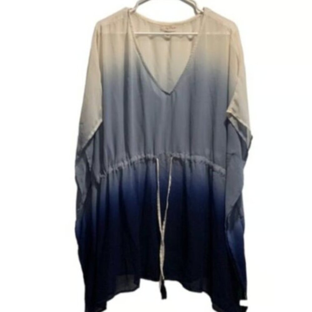 Beaches and BOHO Blue WHite Tie Dye Tie Waist Batwing Sleeve Cover Up 3X M-300